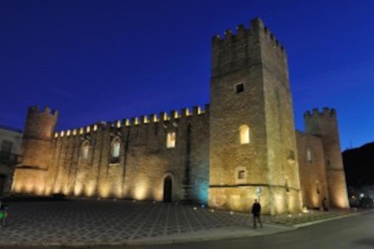 Alcamo Rooms Con Garage Privato Zewnętrze zdjęcie